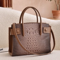 Sac fourre-tout de luxe en similicuir croco pour femme, grande capacité, sac à main de travail, compatible iPad 9,7 pouces, sac à bandoulière en cuir PU avec fermeture éclair