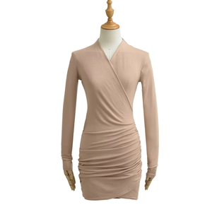 <span class=keywords><strong>Abito</strong></span> <span class=keywords><strong>Midi</strong></span> plissettato alla moda 2025 da donna con 3995 per amanti delle passerelle - Product Image 5