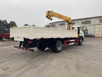 Mini-grue télescopique montée sur camion HOWO chinois SQ6SK2Q – Excellent prix en promotion