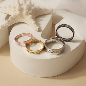 Parola personalizzata all'interno dell'anello della banda di 2-7mm anello della banda di 2-7mm nome personalizzato anello di impilamento Unisex Memorial regali di anniversario - Product Image 1