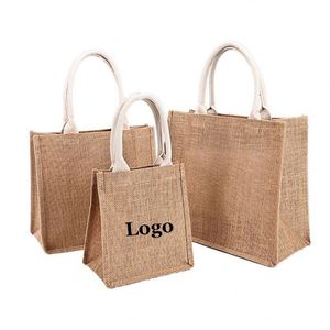 Sac fourre-tout de plage vierge en jute écologique pour sublimation, idéal pour les cadeaux promotionnels, fabriqué en Europe pour les acheteurs professionnels. - Product Image 1