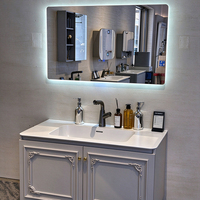 Set Kabinet Kamar Mandi PVC Custom Finish Dengan Cermin Anti-Kabut Pintar, Kabinet Wastafel Gantung Dinding
