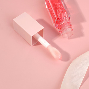 ลิปพลัมปิ้งออยล์ 30 กรัม บำรุงริมฝีปากให้อวบอิ่มอย่างเห็นได้ชัด - Product Image 3