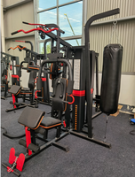 Station de musculation commerciale 3-en-1 avec sac de frappe, station de dips, barre de traction et banc réglable