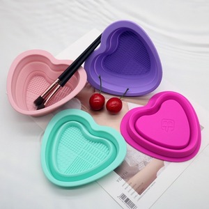 Foldable <b>Silicone</b> Makeup Brush Cleaner Bowl Beauty Tool Washing Cleaning <b>Mat</b> Pad Cosmetic Sponge Powder Puff for Home Use - Product Image 3