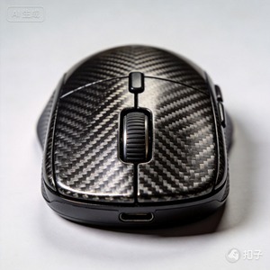 ผ้าคาร์บอนไฟเบอร์ทอ 100% ลายบาติกแบบจุด น้ำหนักเบามาก เหมาะสำหรับทำอุปกรณ์เสริม - Product Image 2