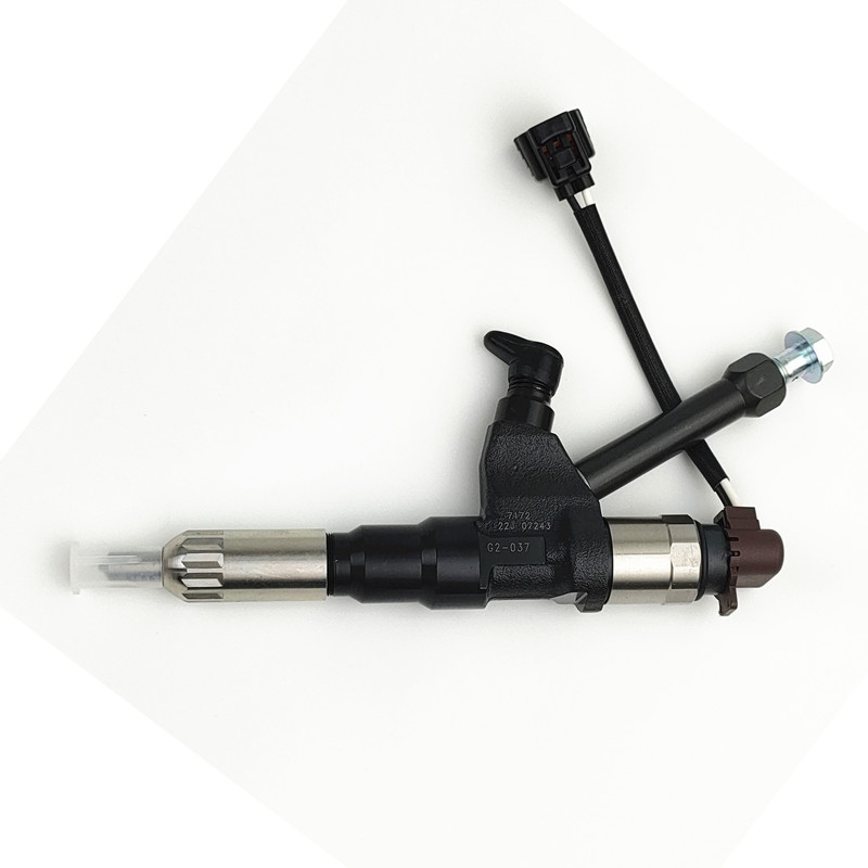 Diesel Injector 23670-E0370 23670-E0351 Common Rail Injector 095000-7172 095000-5215 for HINO P11C
