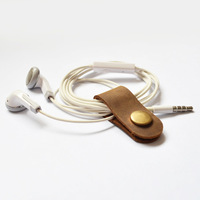 Organisateur de câbles d'écouteurs en cuir personnalisé, sangle enroulée, Clip de fil de chargeur USB, porte-fil Logo, accessoires de rangement de bureau