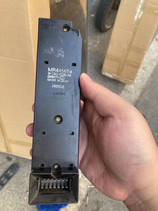 Interruptor de elevación de ventana eléctrica, botón de Control lateral del conductor para Mitsubishi Pajero Montero Shogun V73 V75 V76 V77 V78 MR445654 - Product Image 4