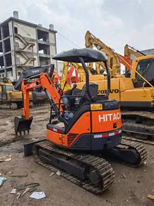 Mini-excavatrice d'occasion Hitachi ZX30, très demandée, avec 3 moteurs d'origine, excellent état et prix abordable - Product Image 3