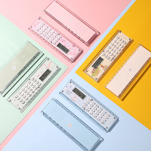 Calculatrice portable colorée et mignonne pour enfants, 8 chiffres, écran LCD, facile à transporter pour les étudiants - Product Image 4