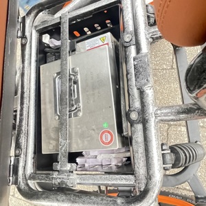 Vélo électrique à trois roues pour adultes, alimenté par batterie au lithium, frein à disque 500W, roues de 12 pouces, avec assistance au pédalage à 3 niveaux - Product Image 5