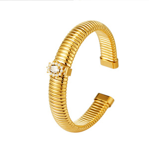 Pulsera de Cadena con Corte Asscher de Acero Inoxidable, Unisex, Abierta y Ajustable, Chapada en Titanio con Oro de 18K, <span class=keywords><strong>Marca</strong></span> SP, para Aniversario - Product Image 5
