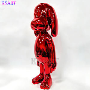 Sculpture de <span class=keywords><strong>Snoopy</strong></span> en résine électroplaquée, statue de chien en fibre de verre, <span class=keywords><strong>Snoopy</strong></span> coloré pour la décoration intérieure de galerie, artisanat en résine - Product Image 2