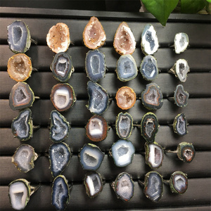 Hot Sale Kristall Natur Geode Stein Schmuck Achat Geode Höhlen ringe Für Frauen Männer Junge Mädchen - Product Image 1
