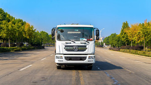 Véhicule de nettoyage de panneaux photovoltaïques, camion de nettoyage de panneaux solaires, système de nettoyage de batteries solaires - Product Image 4