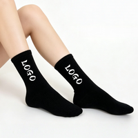 Chaussettes en coton personnalisées à faible MOQ avec logo, unisexe, jacquard, pour hommes, mode, sport, athlétisme – Fournisseur