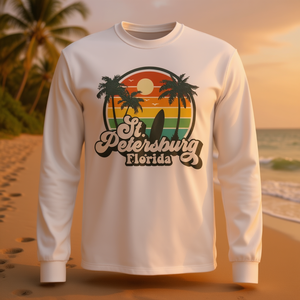 Camiseta de manga larga St Petersburg Florida Surf, diseño retro vintage, gráfico de palmeras al atardecer - Product Image 3
