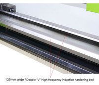 Tour à métaux de table NU260E 700 mm, 1500 W, sans balais, manuel, pour usage intensif en atelier de tournage de métaux