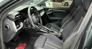 <span class=keywords><strong>Audi</strong></span> <span class=keywords><strong>A3</strong></span> <span class=keywords><strong>Sportback</strong></span> 35 TFSI berline d'occasion 2021, faible kilométrage, sièges en cuir foncé, turbo, pneus R17, boîte automatique, conduite à gauche - Product Image 4