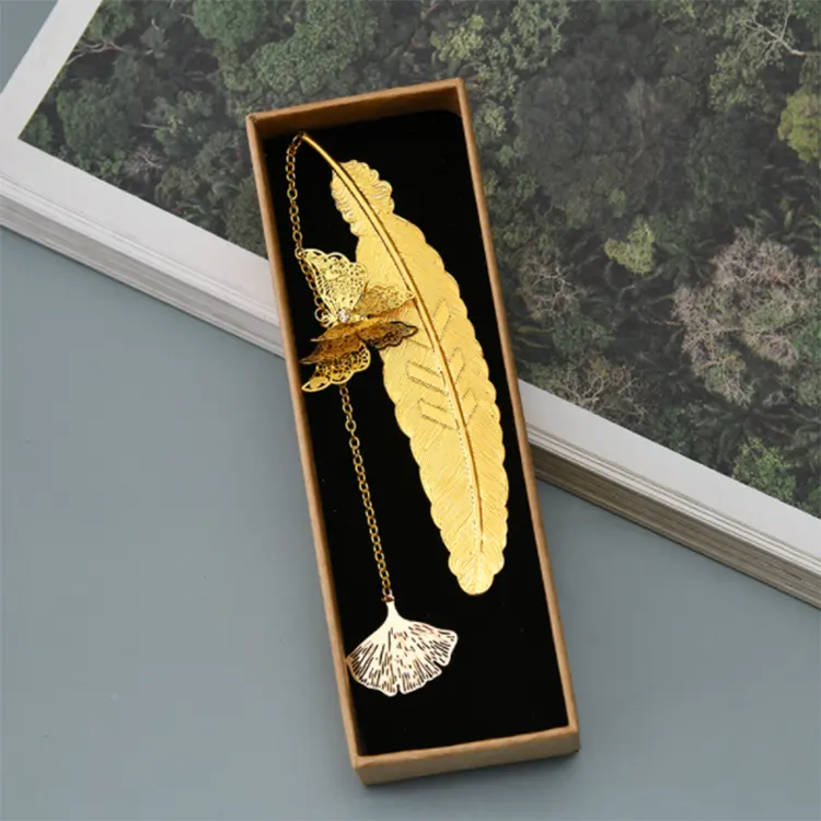 चीन आपूर्तिकर्ता अच्छी गुणवत्ता कस्टम 24k सोने चांदी मेपल का पत्ता धातु बुकमार्क के साथ बॉक्स पैकेज