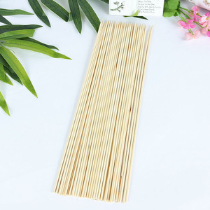 Brochetas de bambú Bamboo Saint de 3.0mmx300mm, brochetas desechables para barbacoa, para asar salchichas y frutas confitadas - Product Image 2