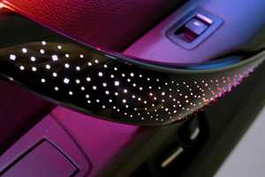 Lumière d'ambiance de voiture SJC pour <span class=keywords><strong>BMW</strong></span> Série 3 2013-2019, lumière d'ambiance 64 couleurs pour F30 F31 F34 F36, accessoires de décoration intérieure - Product Image 3