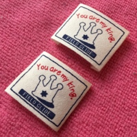 Étiquette de coton de pli d'extrémité d'impression d'écran en soie, étiquettes de collier de coton pour le cou