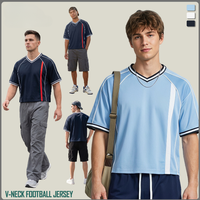 Maillot de football personnalisé pour homme, en mesh, manches courtes, col en V contrastant, coupe ample, vêtement de sport