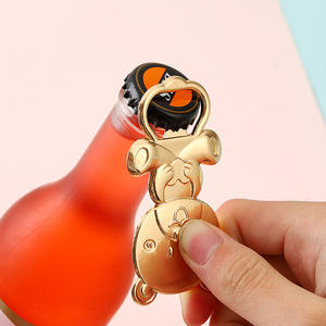 Fête d'anniversaire retour cadeau petit cadeau bébé pleine lune anniversaire jeu commémoratif prix ours ouvre-bouteille pli - Product Image 2