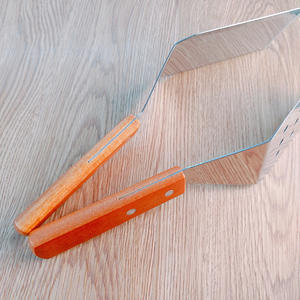 <span class=keywords><strong>Spatule</strong></span> en métal à bords biseautés, <span class=keywords><strong>spatule</strong></span> <span class=keywords><strong>de</strong></span> cuisson en acier inoxydable avec manche en bois pour poêles, grilles et retourne-pains pour hamburgers - Product Image 5