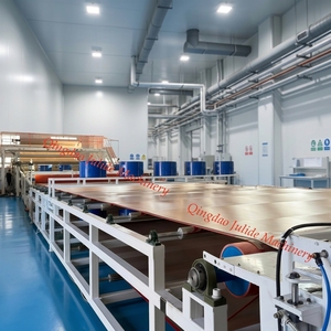 Ligne de production de machines d'extrusion de planches de sol en PVC SPC, machine de fabrication de feuilles de marbre en PVC synthétique - Product Image 5