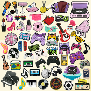 Mignon PVC Chaussures Charmes Instrument <span class=keywords><strong>de</strong></span> Musique Chat Jeu Contrôleur Voyage <span class=keywords><strong>Maquillage</strong></span> Cheveux Outils Thème pour Sabots Accessoires Chaussures Charmes En Vrac - Product Image 1