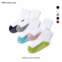 Chaussettes de sport courtes personnalisées avec logo, antidérapantes, en silicone, en spandex et polyester, respirantes, en tricot, pour le fitness, le basketball et les occasions décontractées