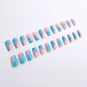 Juego <span class=keywords><strong>de</strong></span> 24 Uñas Postizas <span class=keywords><strong>de</strong></span> Lujo ABS al por Mayor, Diseño <span class=keywords><strong>de</strong></span> Flores Rosas y Azules, Uñas Cuadradas Reutilizables con Pegamento - Product Image 5