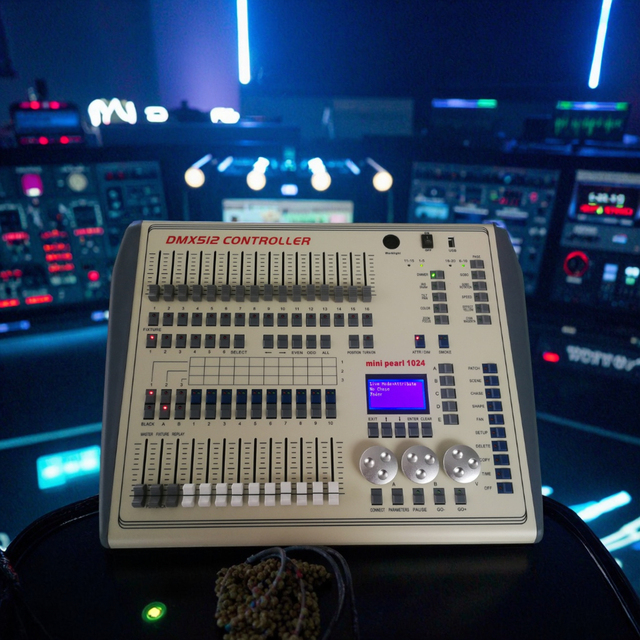 Light Controller DMX Mini 1024 Channels for DJ Disco Stage Lighting