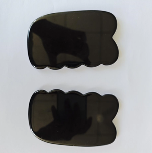 Tabla Gua Sha de obsidiana negra, jade natural en forma de nube para uso doméstico - Product Image 4