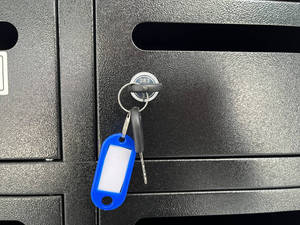 Boîte aux lettres murale en métal durable pour l'extérieur avec serrure à clé, casier sécurisé pour la réception des lettres et des services postaux - Product Image 4