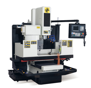 Centro de Mecanizado Vertical NEWKer Control CNC, Fresadora de 3 Ejes, 4 Ejes - Product Image 1