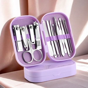 Ensemble de coupe-ongles portable 7 en 1 en acier inoxydable, kit d'outils de soin des pieds, <span class=keywords><strong>manucure</strong></span> et pédicure pour les soins personnels et la beauté - Product Image 1