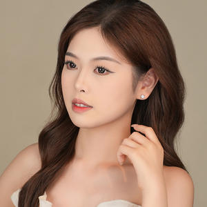 Perhiasan Perak Sterling 925 Sederhana dan Murah, Anti Alergi, Set Perhiasan Bunga Zirkonia Kubik untuk Wanita - Product Image 5