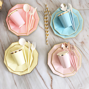 Nouvelle <span class=keywords><strong>assiette</strong></span> en papier jetable de couleur unie décoration de fête <span class=keywords><strong>assiette</strong></span> à gâteau de table à dessert ensemble d'assiettes de fruits d'anniversaire pour enfants - Product Image 1