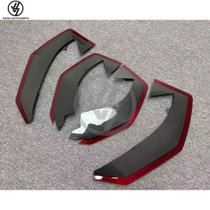 Diffuseur arrière en fibre de carbone brillante, best-seller, avec éclairage pour Lamborghini Revuelto 1ère génération - Product Image 3
