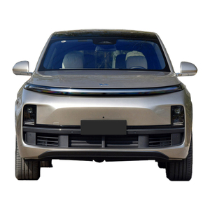 Oferta Especial 2024: Li Auto L9 Pro, SUV Eléctrico/Híbrido de Rango Extendido, Configuración Más Alta, 5 Puertas, 6 Asientos, 201-300 km NEDC, 300 kW - Product Image 2