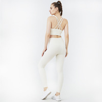 Ensemble de yoga sexy à dos croisé, double face brossé, avec taille haute et fonctionnalité rehausseur de cuisses - Pantalon de yoga pour femme
