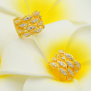 Impresionantes Pendientes de Oro Sólido de 9K/14K/18K con Textura Ondulada de 1.176ct, Banda de Diamantes con Micro-Pavé para Joyería de Lujo Diaria - Product Image 6