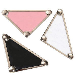 Üçgen Şekilli Kendin Yap Tasarımcı Harf Aksesuarları Lüks Telefon Kılıfı Süsü Düz Tabanlı Metal Charm - Product Image 1