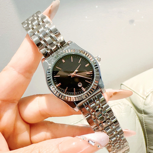 Mode classique, style européen, design minimaliste. Style vintage. Disponible en différentes couleurs. Montre pour femme - Product Image 2