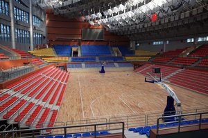 Gradas Telescópicas Eléctricas Móviles Personalizadas, Asientos de Moldeo por Soplado, para Arenas Deportivas al Aire Libre - Product Image 5