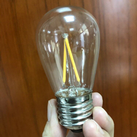 Ampoule à filament LED S14 transparent, couleur opaque, couleur transparente et coquille d'ampoule de fraise texturée pour la décoration de vacances en plein air